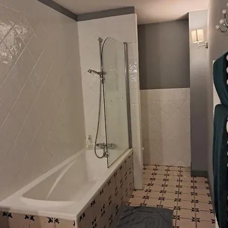 Nabat Le Haut, Et Table D'hotes 3*