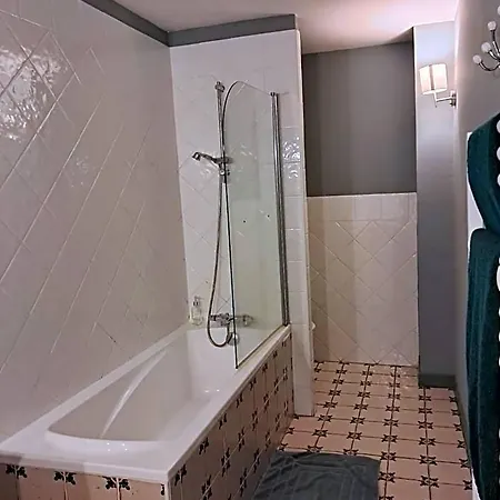 Bed & Breakfast Nabat Le Haut, Et Table D'hotes 3*