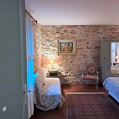 Nabat Le Haut, Et Table D'hotes לינה וארוחת בוקר Courniou